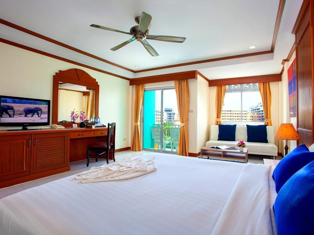 The Yim Siam Hotel Patong Exteriör bild